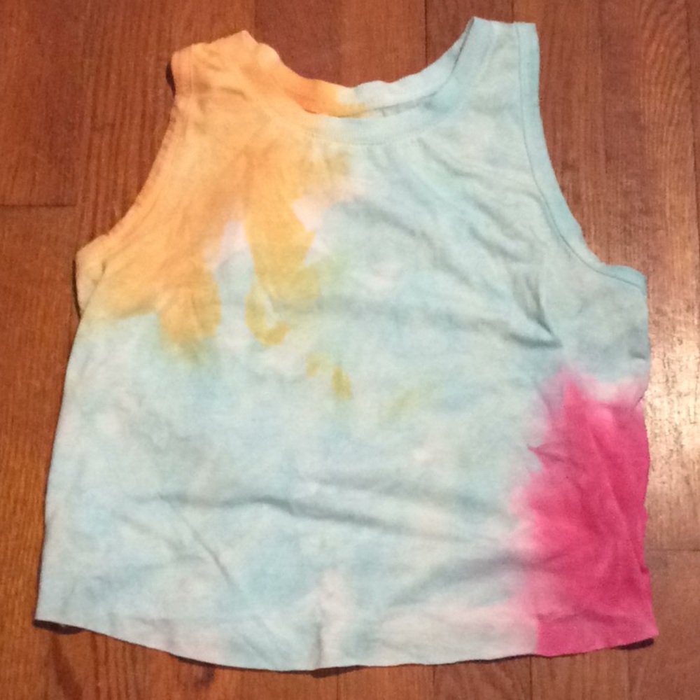 Cropped tie dye lounge tank